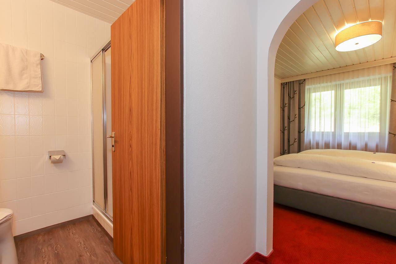 Hotel Gasthof Baerenwirt Fusch an der Grossglocknerstrasse Exterior foto